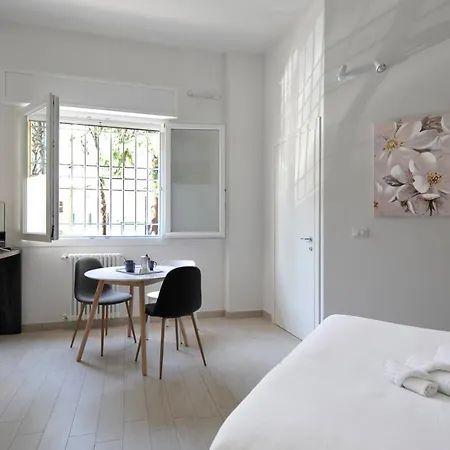 Ur-nest Dolfi Apartment *